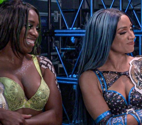 Petite update concernant Sasha Banks et Naomi