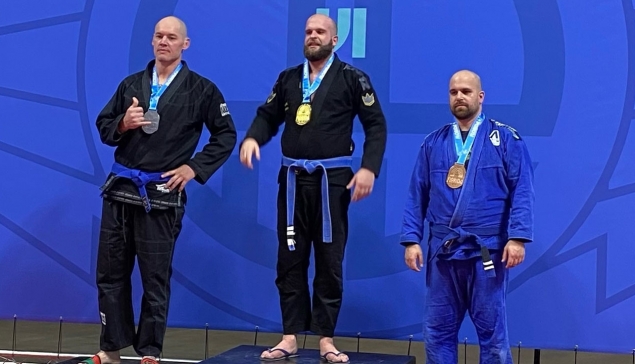 Baron Corbin termine deuxième pour sa seconde compétition de jiu-jitsu